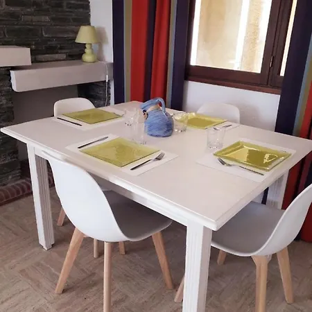 Maison Avec Terrasses, Jardin, Vue Mer Et Montagne